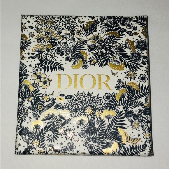 Christian Dior Paris VIP Exclusive Luxury Accessory Charm Christmas Ornament - Picture 2 of 6